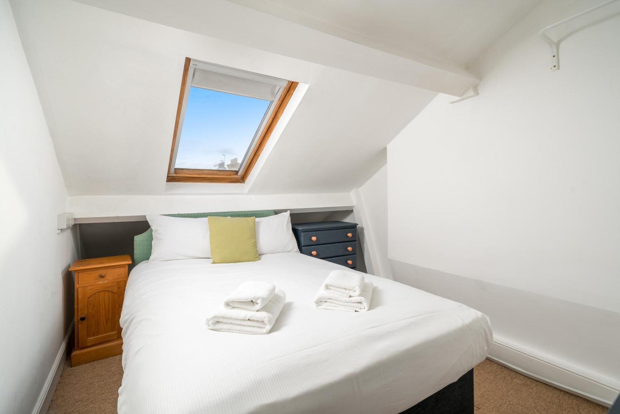 Cozy Maisonette Near Abbey Road ลอนดอน ภายนอก รูปภาพ