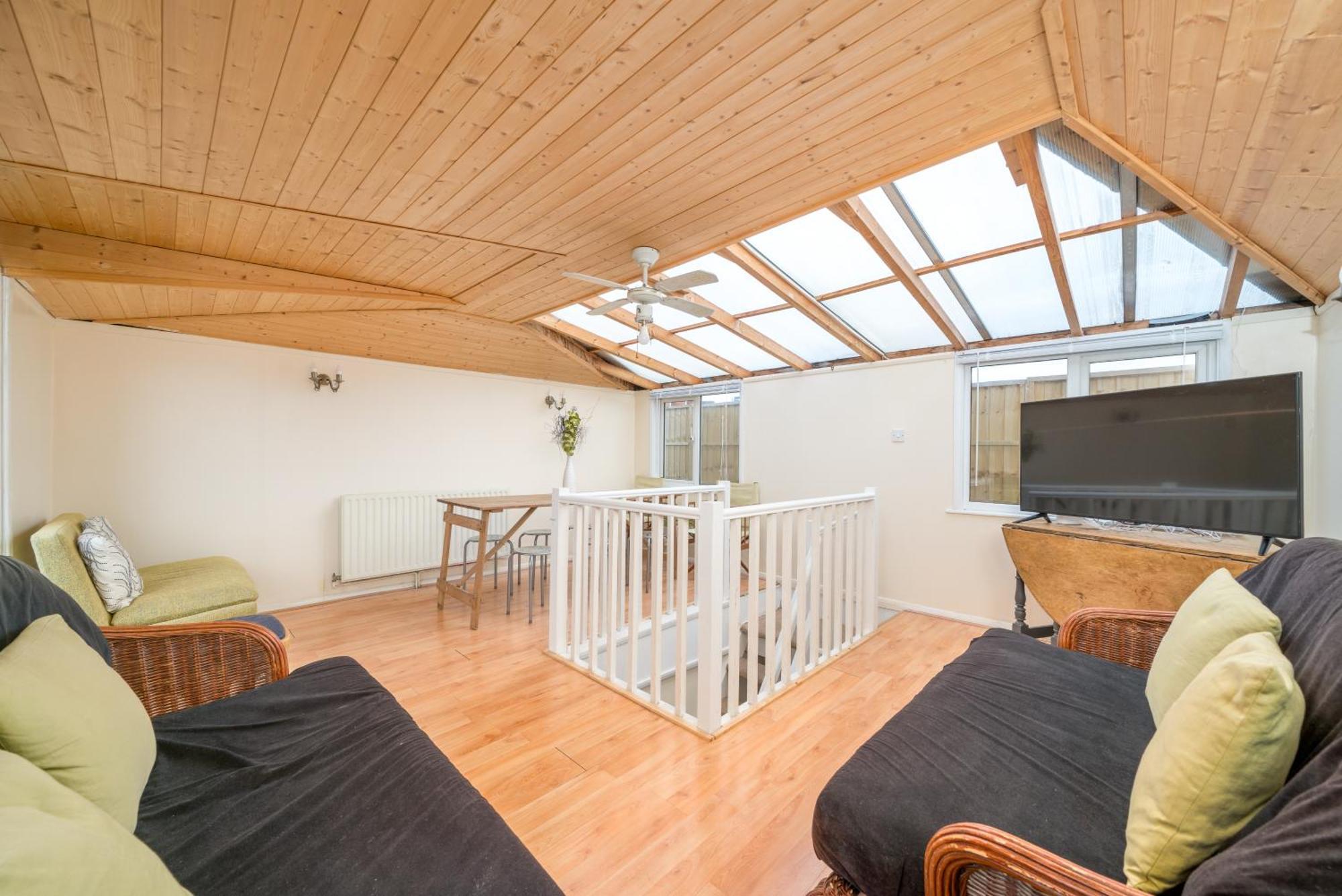 Cozy Maisonette Near Abbey Road ลอนดอน ภายนอก รูปภาพ