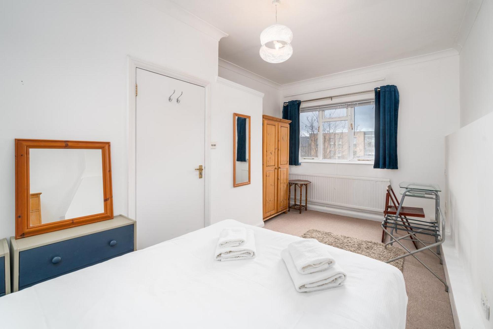 Cozy Maisonette Near Abbey Road ลอนดอน ภายนอก รูปภาพ