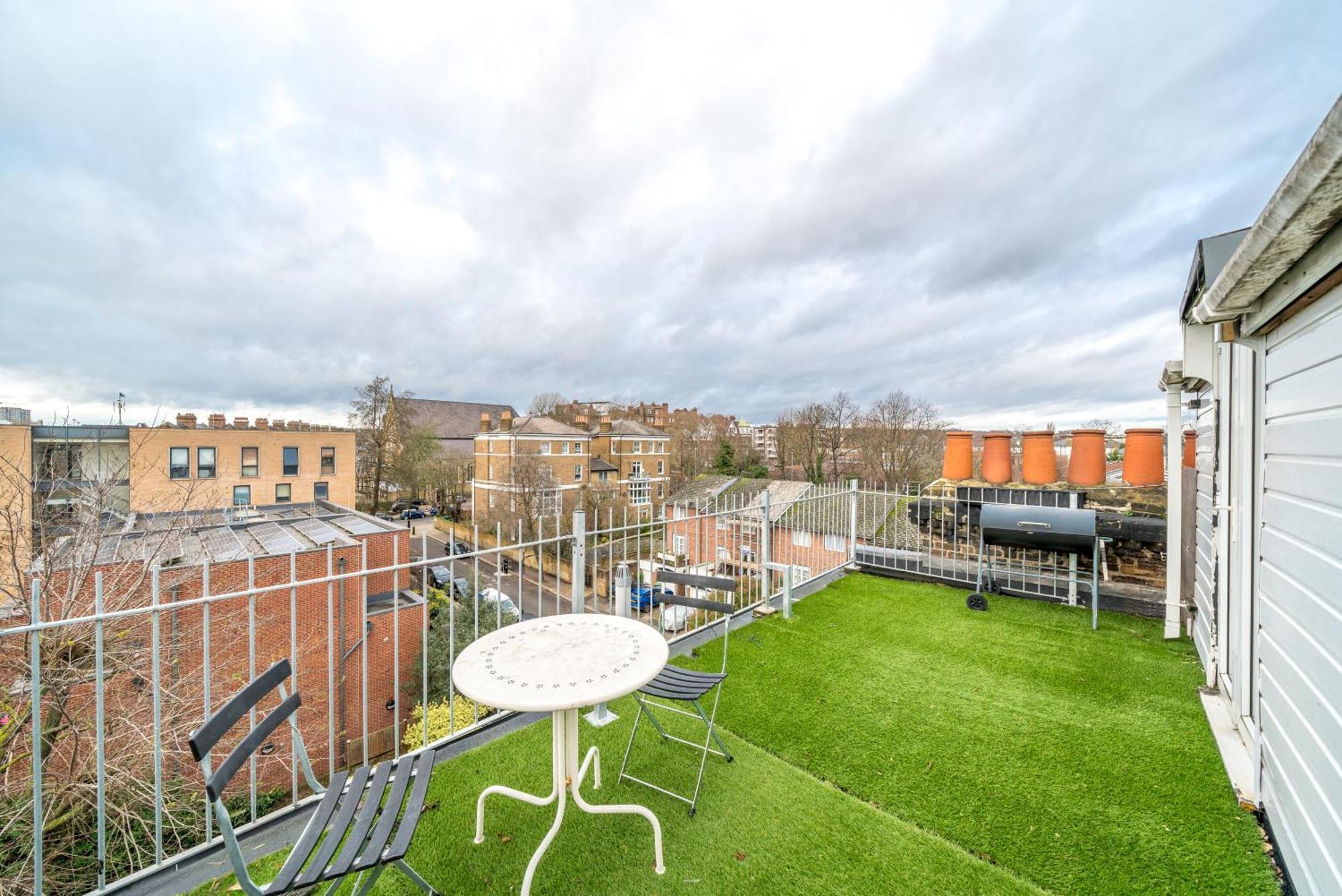 Cozy Maisonette Near Abbey Road ลอนดอน ภายนอก รูปภาพ